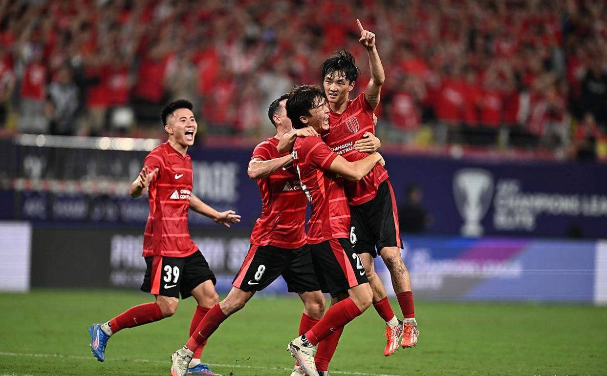 亚冠比赛展现出激烈的竞争和激情