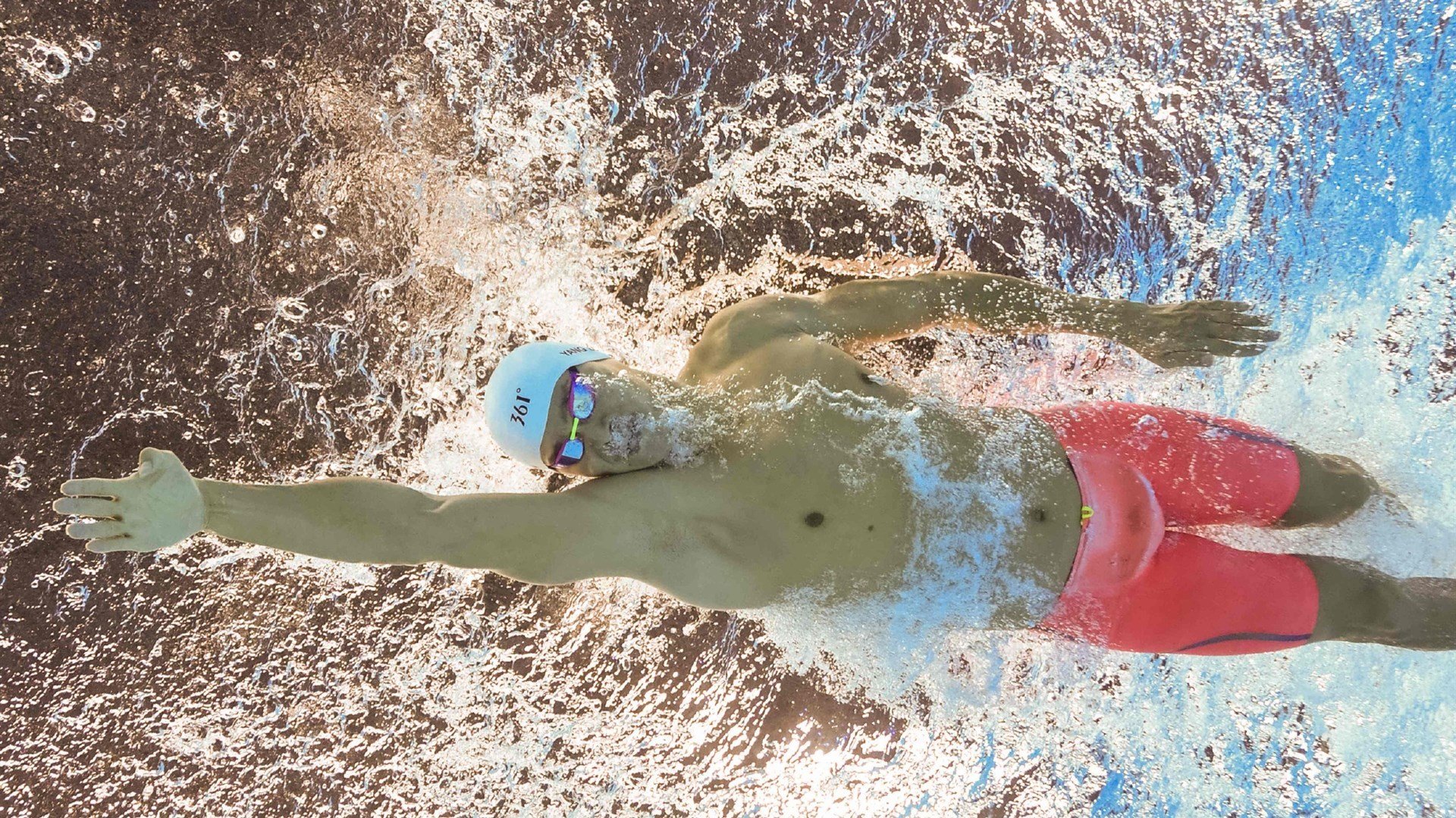 DBGame-雷霆万钧,横扫津门—周琦一柱擎天点燃赛场